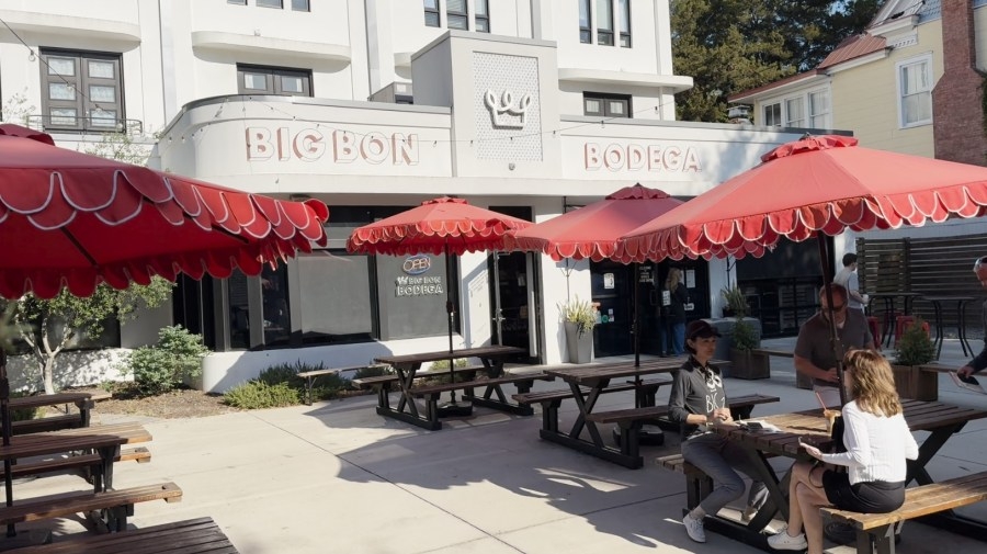 Students learn about entrepreneurship at Big Bon Bodega