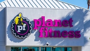 Woman spots man watching her from Planet Fitness ceiling