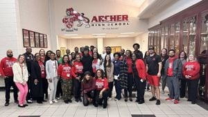 Gwinnett Co. senior returns to school after suffering ‘traumatic brain injury' during football game