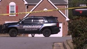 17-year-old arrested after shootout leaves teen dead in DeKalb County