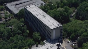 Student injured with scissors causes lockdown at Atlanta high school