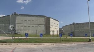 Power out at Clayton County courthouse, jail complex