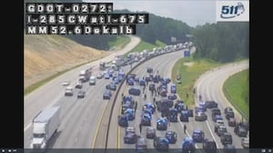Chase ends in crash, causing heavy police presence on I-285