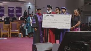 Commencement speaker donates $100K during Morris Brown College ceremony