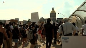 ‘No Kings' organizers working with law enforcement in hopes of peaceful protest on Saturday