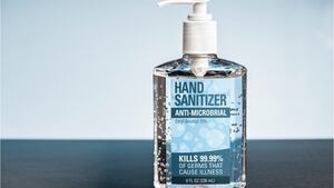 GA student hospitalized after students pour hand sanitizer in her water bottle, mother says