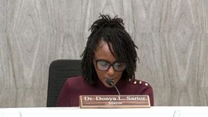 Jonesboro City Council takes no action on mayor's resignation