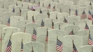 Fallen soldiers honored at Georgia National Cemetery in Cherokee County