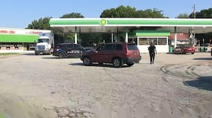 Road rage incident in Atlanta leaves 2 kids shot at East Point gas station, police say