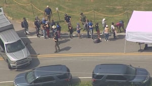ICE agents arrest 30 at Kings Mountain business