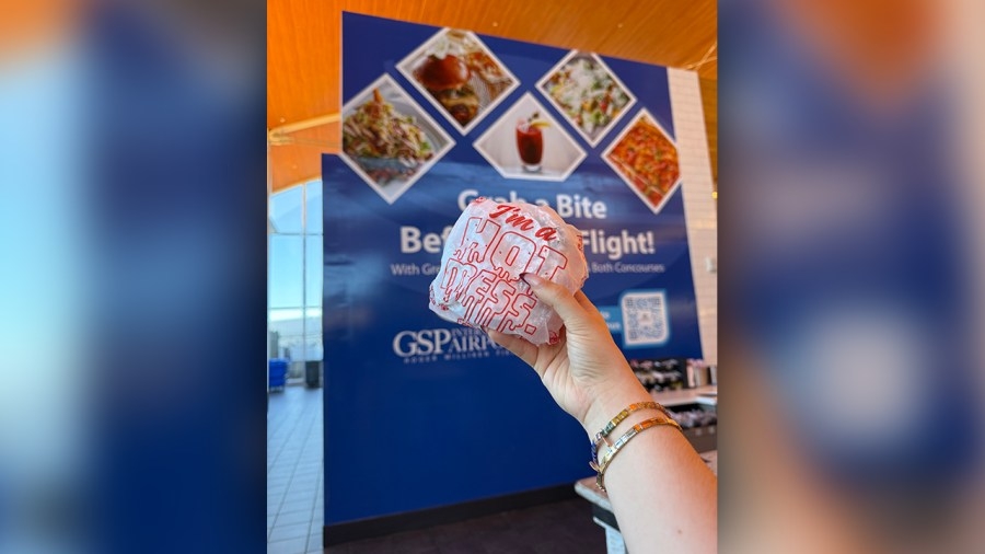 Sully's Steamers set to open location at GSP Airport
