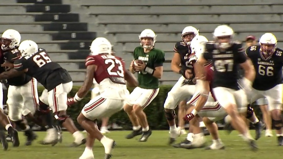 Cutter Woods throws for 120 yards & runs for a touchdown in Garnet & Black Spring Game