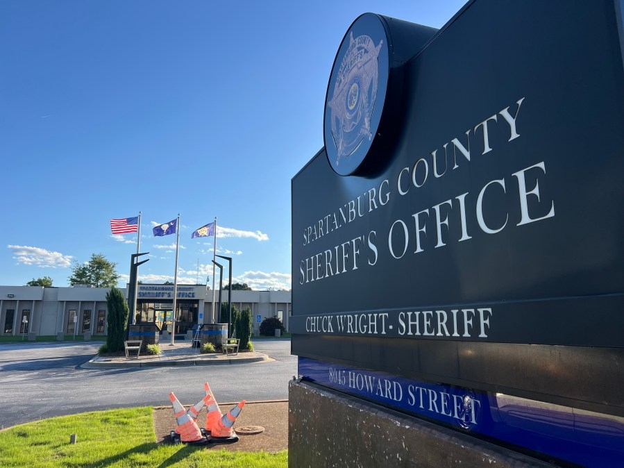 Community, law enforcement react to Sheriff Chuck Wright's resignation
