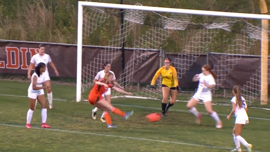 Mauldin & Riverside win Friday girls soccer playoff games