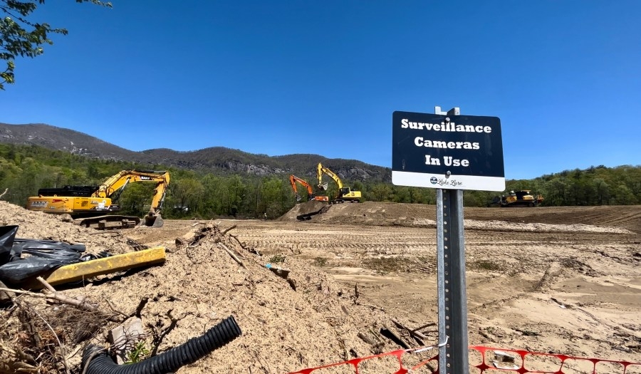 Recovery crews shift focus to remove submerged Helene debris in Lake Lure