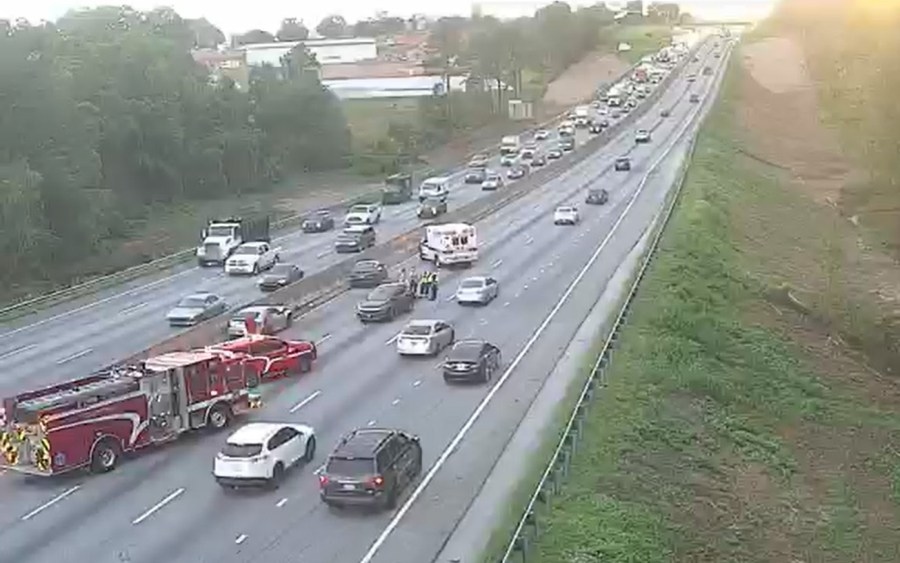 Crash reported on I-85 in Greenville