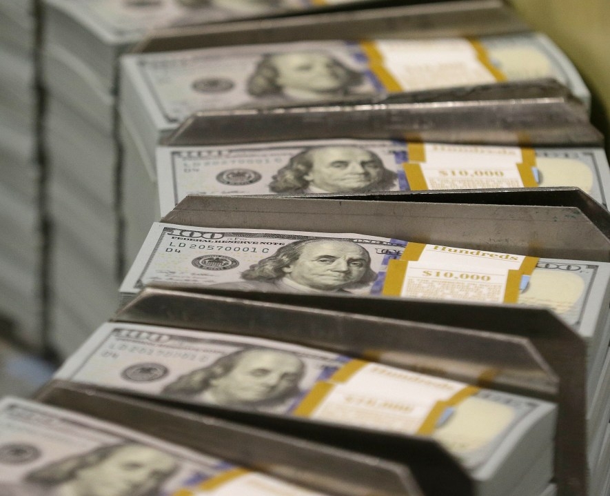 Your Stories Q&A: Can businesses refuse to take $100 bills?