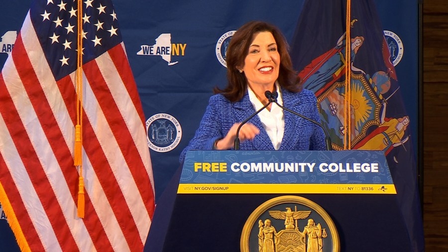 Gov. Hochul proposes free community college for some