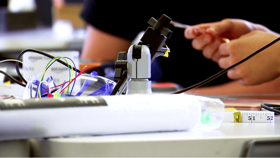 SU students design, prototype, and pitch in Shark Tank style showdown