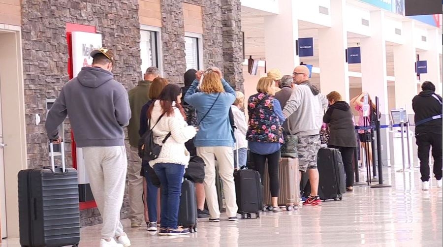 SYR airport to offer free parking shuttle service