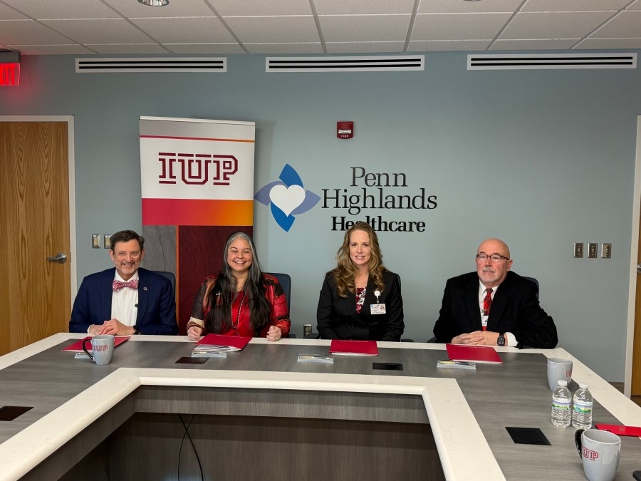 Penn Highlands and IUP sign clinical training agreement