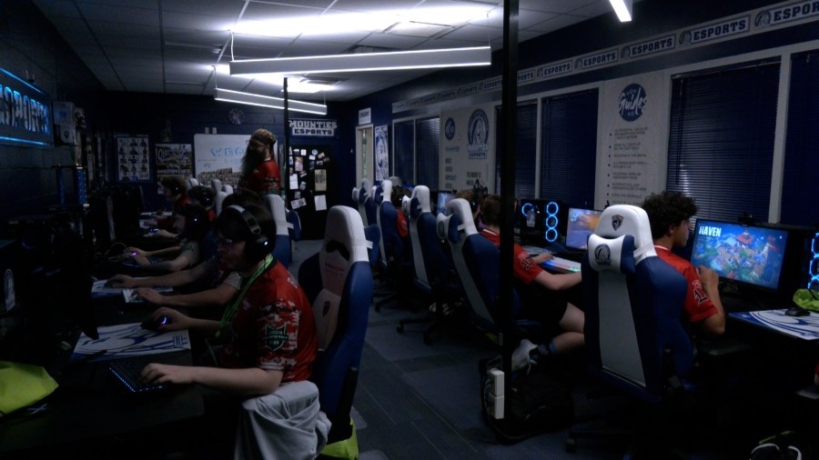 Mt. Aloysius hosts Pennsylvania high school students for esports finals