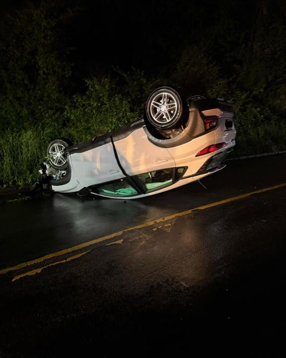 Crews respond to multiple Saturday morning crashes in Brookfield