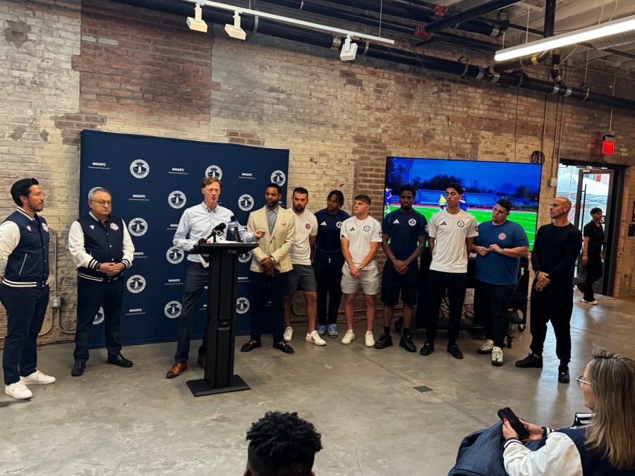 Mayor Elicker celebrates launch of New Haven United FC