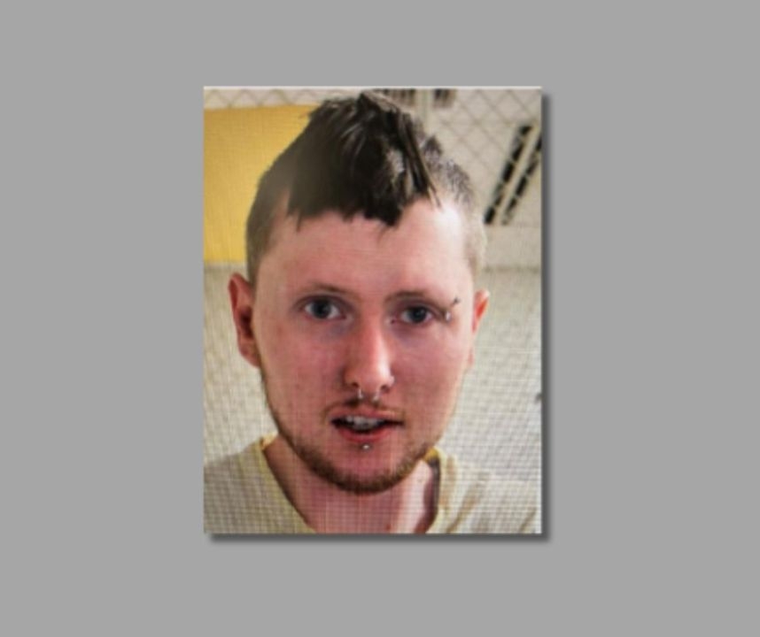 Woodbridge PD find swastikas, other messages spray painted on signs, man arrested