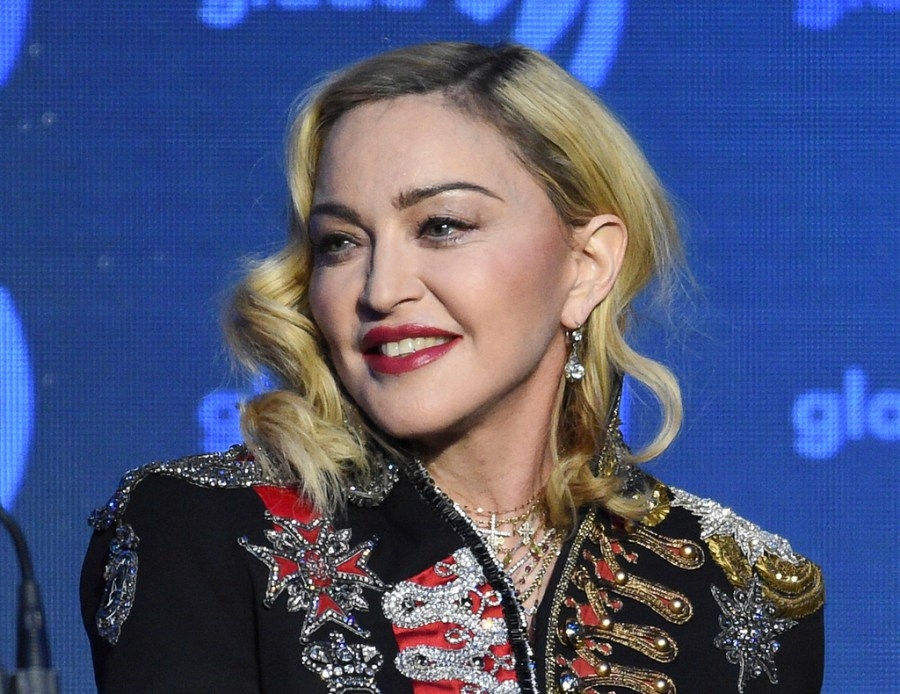 Madonna takes train into New Haven for Yale Center for British Art exhibit
