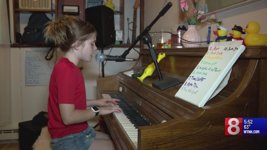 Connecticut Families: Guilford 10-year-old perseveres with music career after death of her father, a Yale police officer