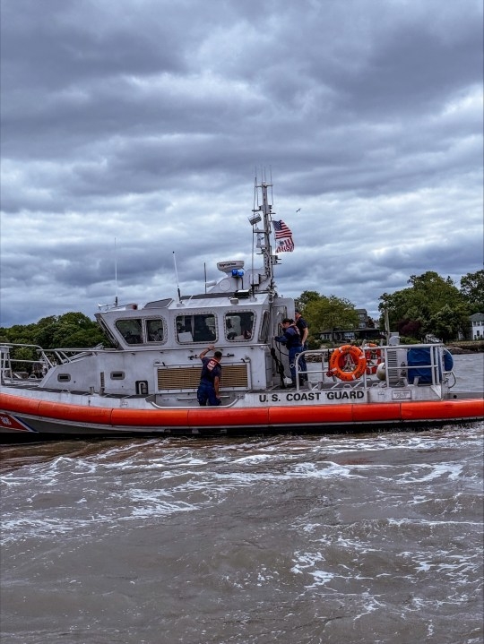 Crews locate plane that crashed into Long Island Sound