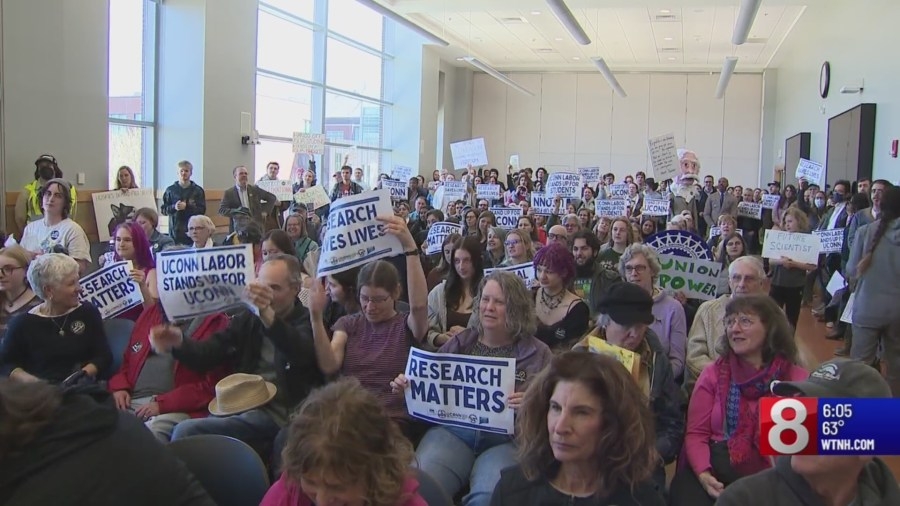 UConn students, professors protest federal funding freezes