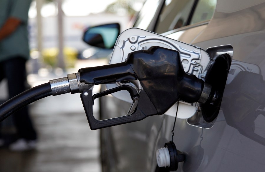 Illinois' gas tax goes up on July 1st. Here's by how much: