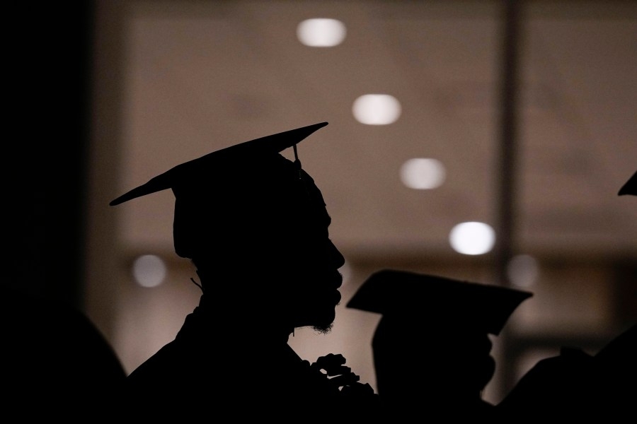 Illinois bill to allow bachelor's degrees at community colleges has been revived