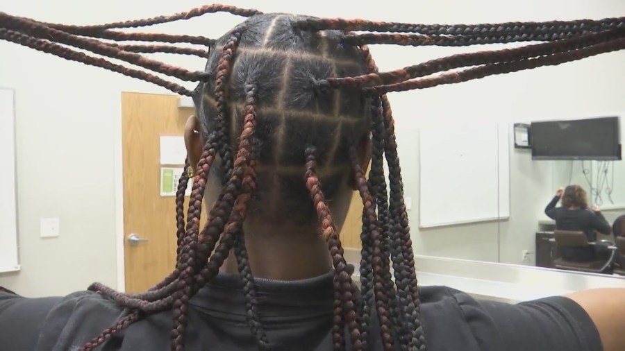 Hair braiding bill stalls in Illinois House despite Senate approval