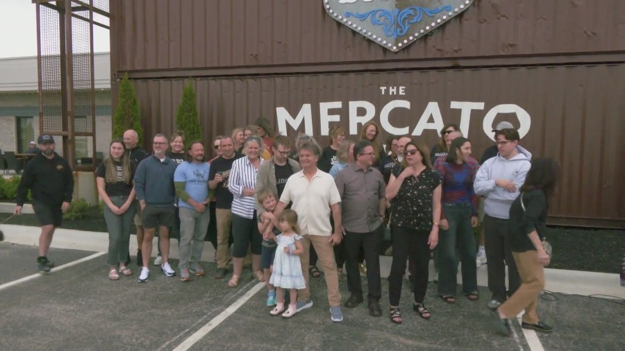 Loves Park celebrates new Lino's Mercato market with opening event