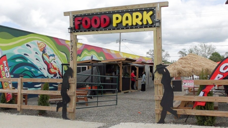 Outdoor food park in Loves Park celebrates cultural diversity with unique vendors