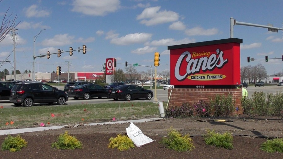 Raising Cane's celebrates Rockford opening