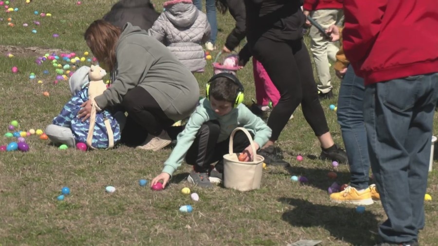 Rockford egg hunt provides fun-filled afternoon for children of all abilities