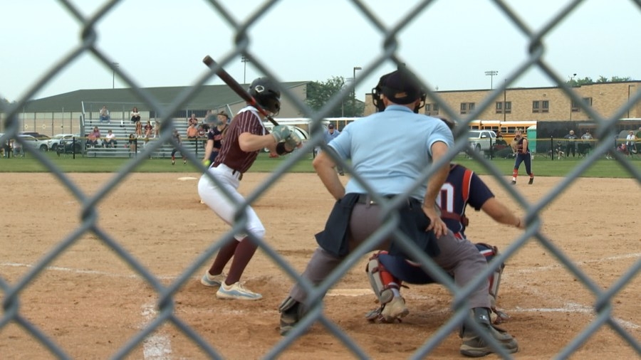Belvidere North's softball season ends with sectional semifinal loss to Prairie Ridge