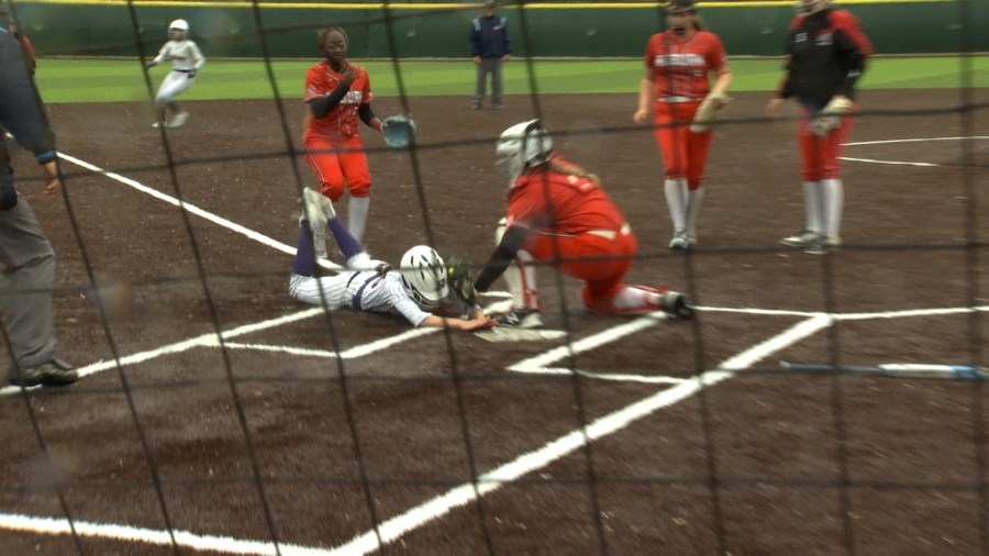Hononegah holds off Auburn on a bang-bang play at home plate in NIC-10 softball