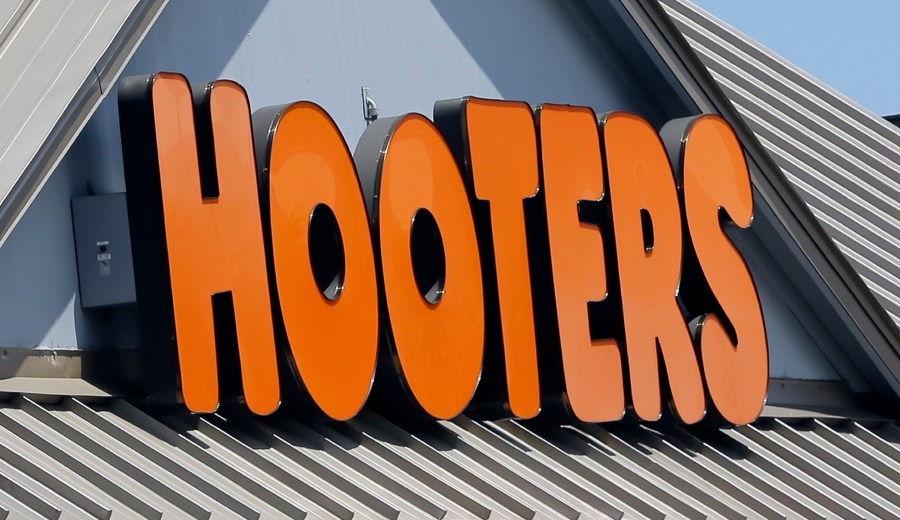 Hooters location in Rockford shuts down permanently after nearly a decade