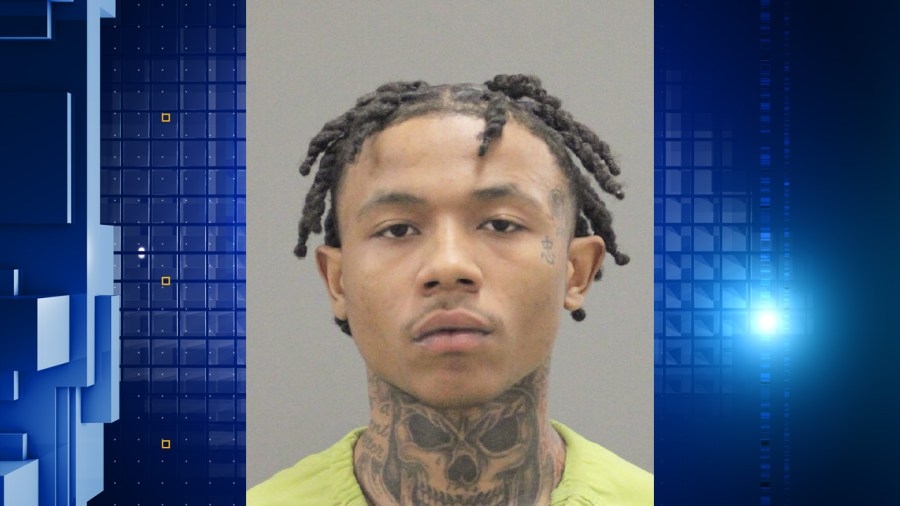 Two arrested after cops find modified handguns, drugs during traffic stop