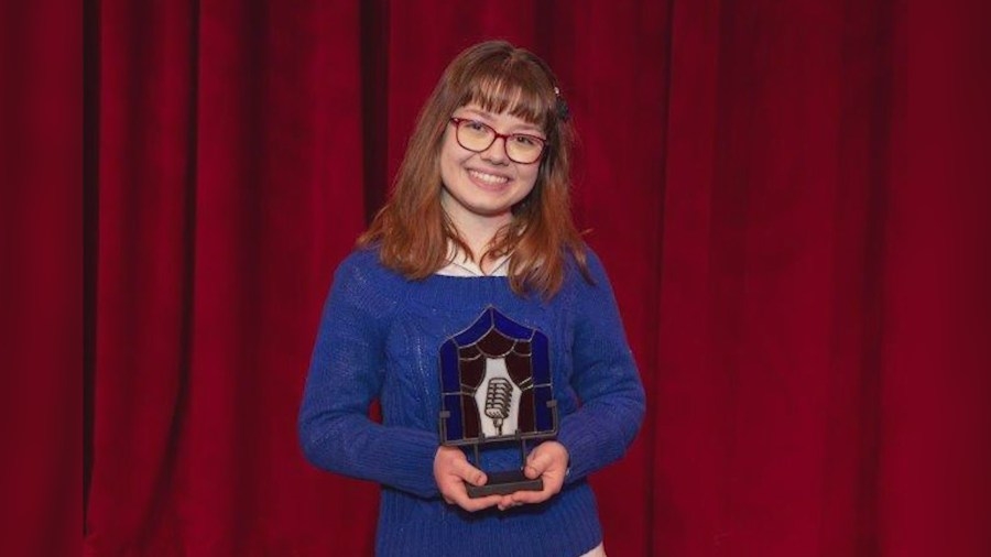Jefferson student Mikiah Gerrity to represent Illinois in national poetry contest