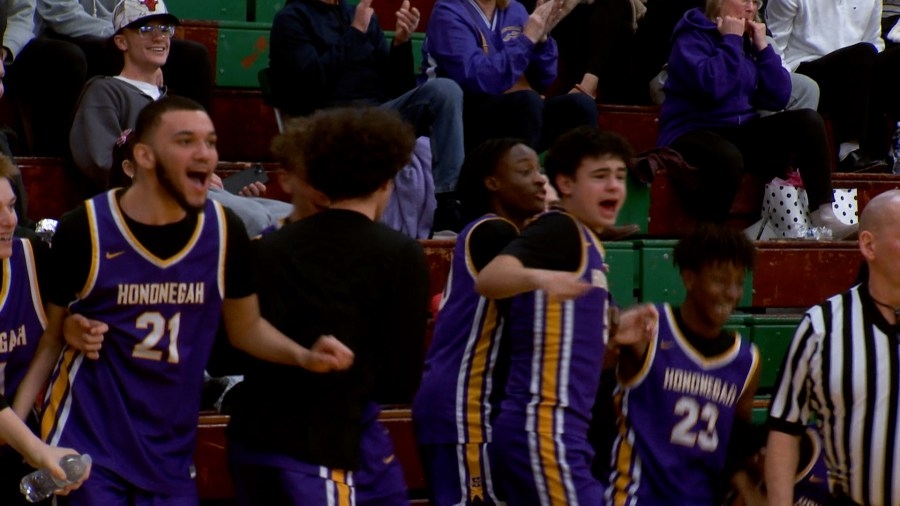 Hononegah rumbles past Boylan in NIC-10 finale