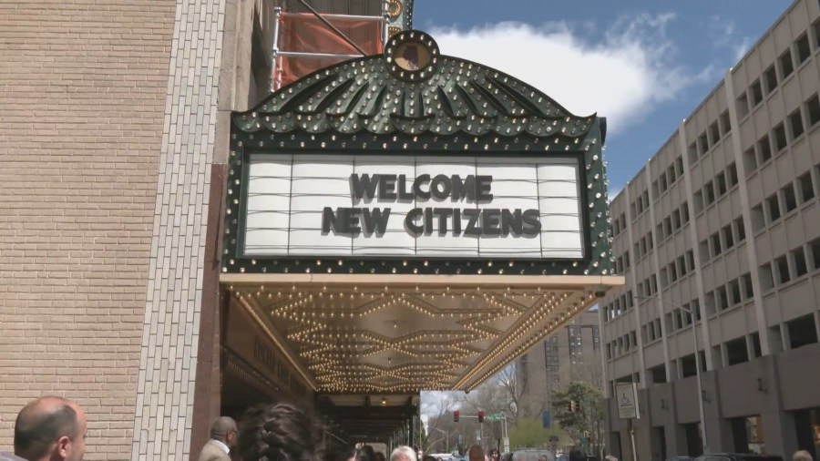 New citizens from 63 countries take their oath at Rockford's Coronado Center
