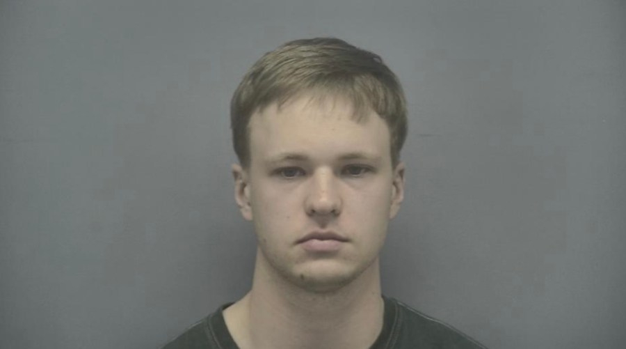 22-year-old arrested and charged after vehicle accident at Rose-Hulman