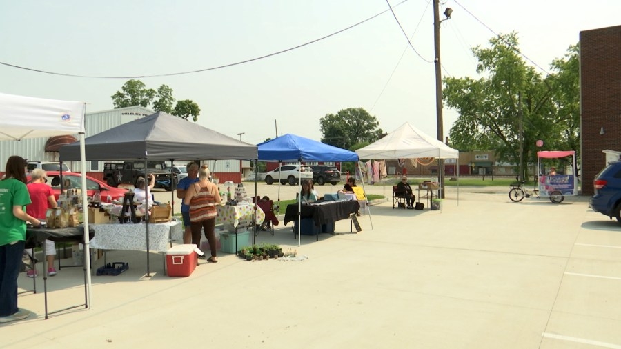 Town of Shelburn hosts first farm market of the season on Saturday
