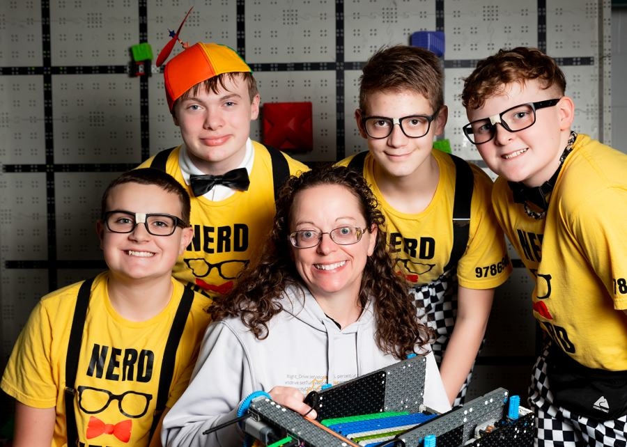 Nerd Herd heads back to robotics world stage